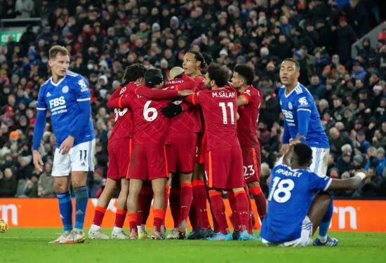 Liverpool beat Leicester thanks to two Faes own goals at Anfield