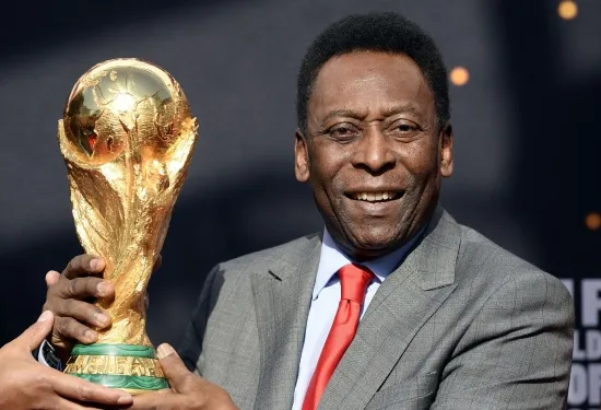 The 'King' and the Queen: Bewitched by Pele, Elizabeth II made him a Knight