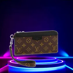 Louis Vuitton Zippy Dragonne 01