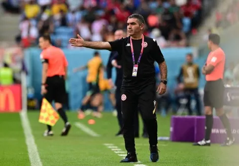 Tunisia coach stays on despite missing World Cup target