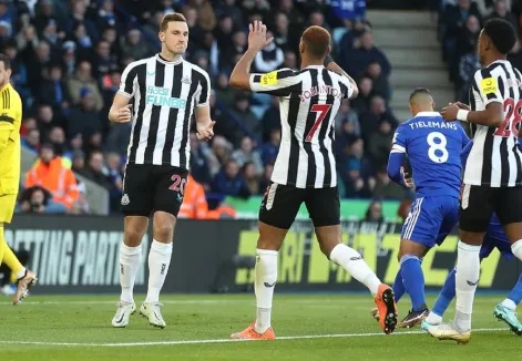 Burn and Joelinton fire Newcastle into League Cup semis