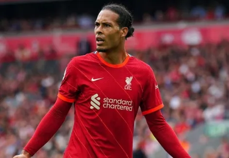 Van Dijk fired up for 'crazy season' with Liverpool after World Cup exit