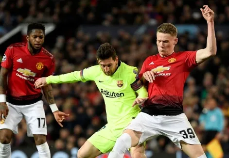 Antony strikes as Man United fight back to sink Barca