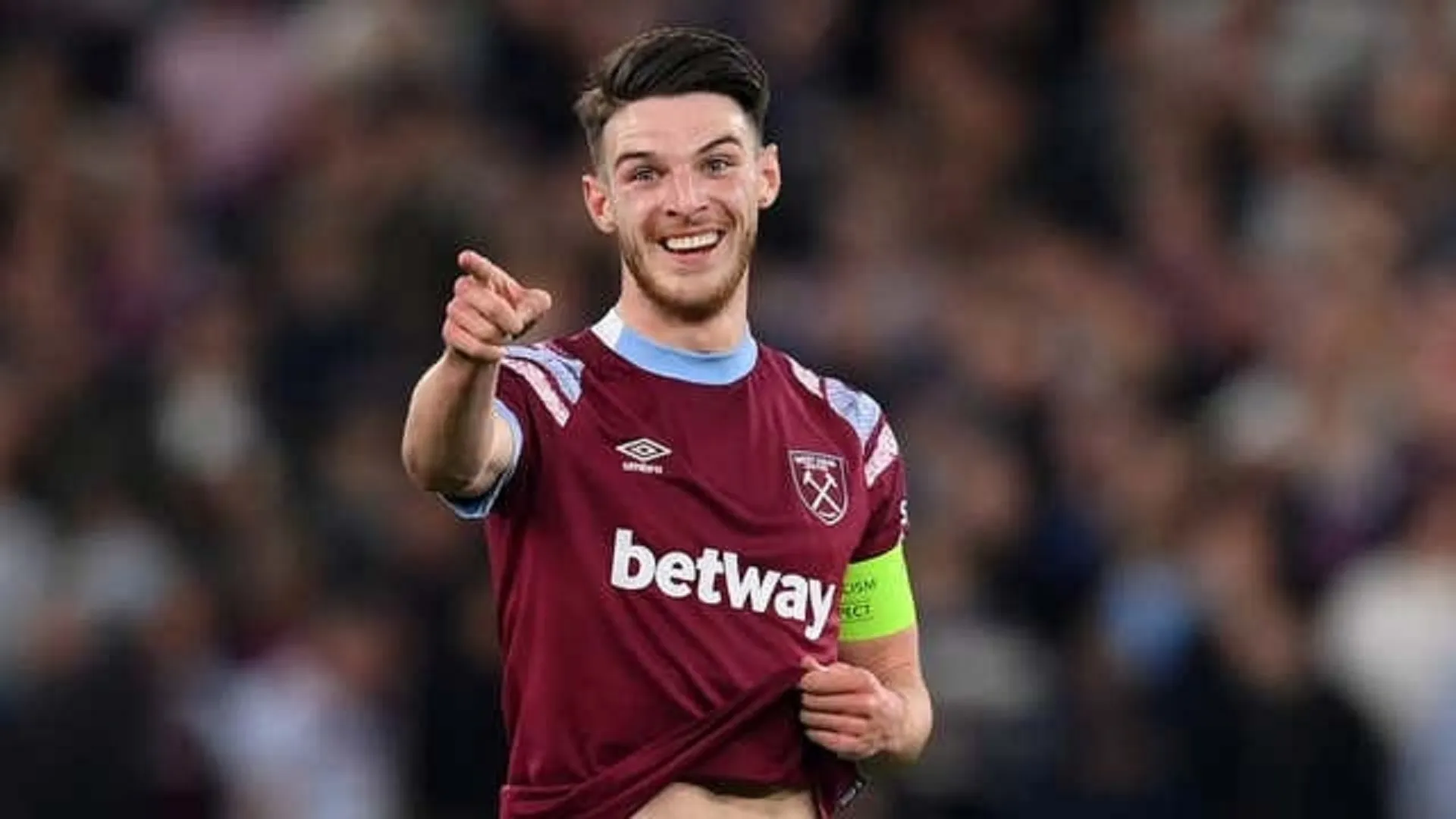 Bayern enter the race for Declan Rice! Arsenal & Chelsea to face competition for West Ham captain as Thomas Tuchel begins Joshua Kimmich succession plan