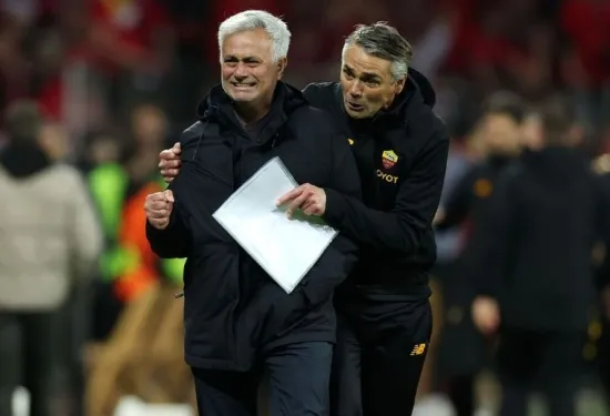 Roma must fight history to beat favourites Sevilla, says Mourinho