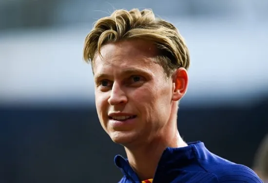 Frenkie de Jong admits having 'situation' with Joan Laporta amid Man Utd transfer saga