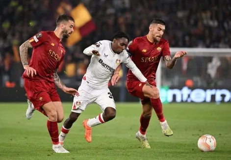 Roma take narrow lead over Leverkusen in Europa League semi