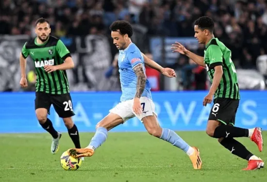 Lazio beat Sassuolo to reclaim second spot in Serie A