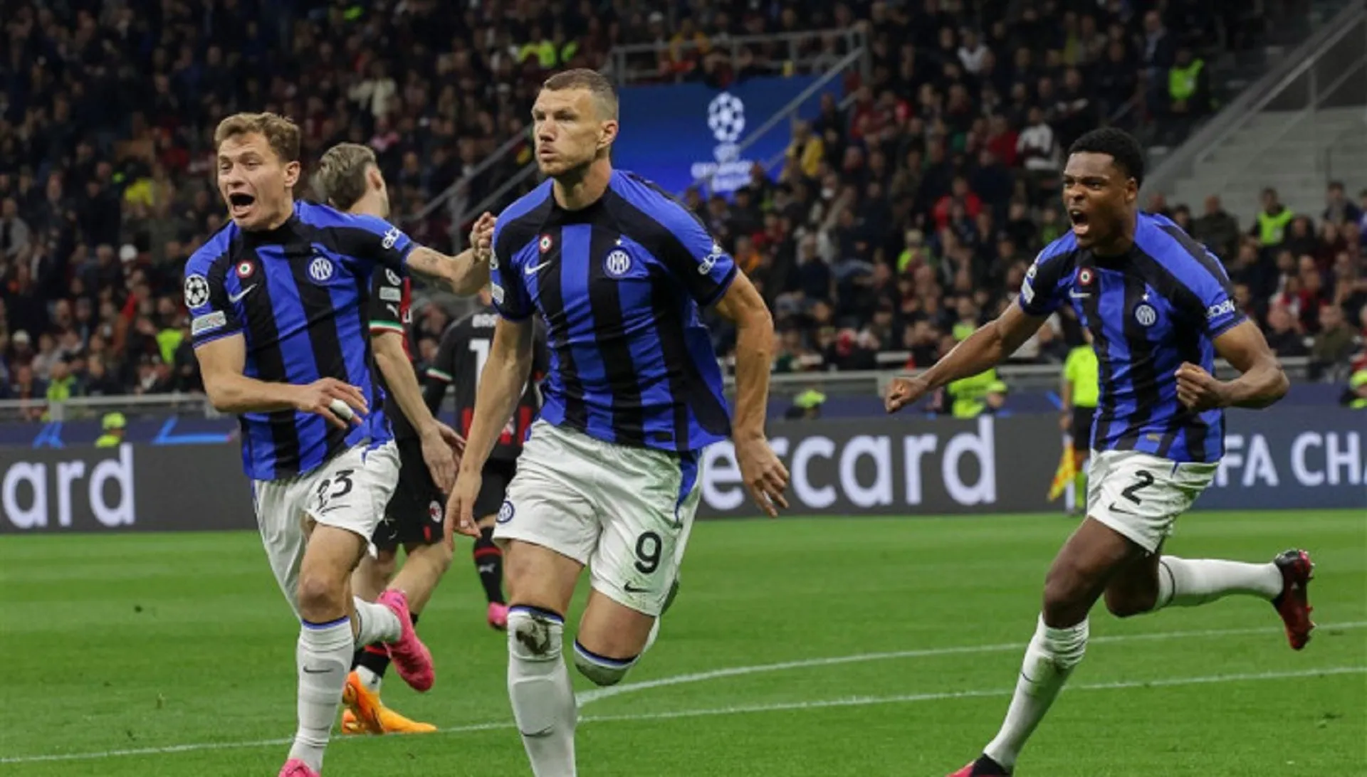 Inter hero Dzeko harks back to Manchester City past