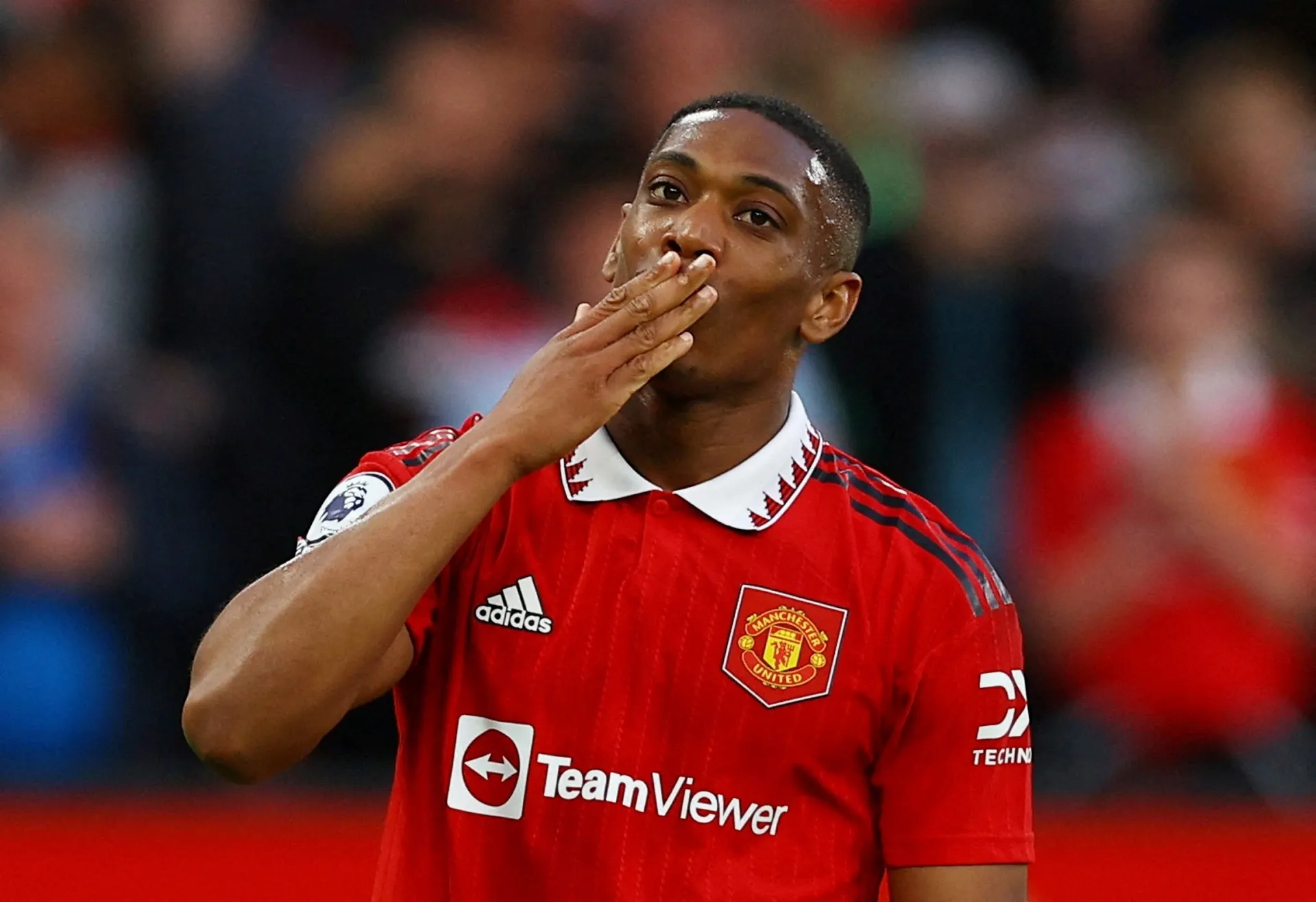 United striker Martial out of FA Cup final through injury