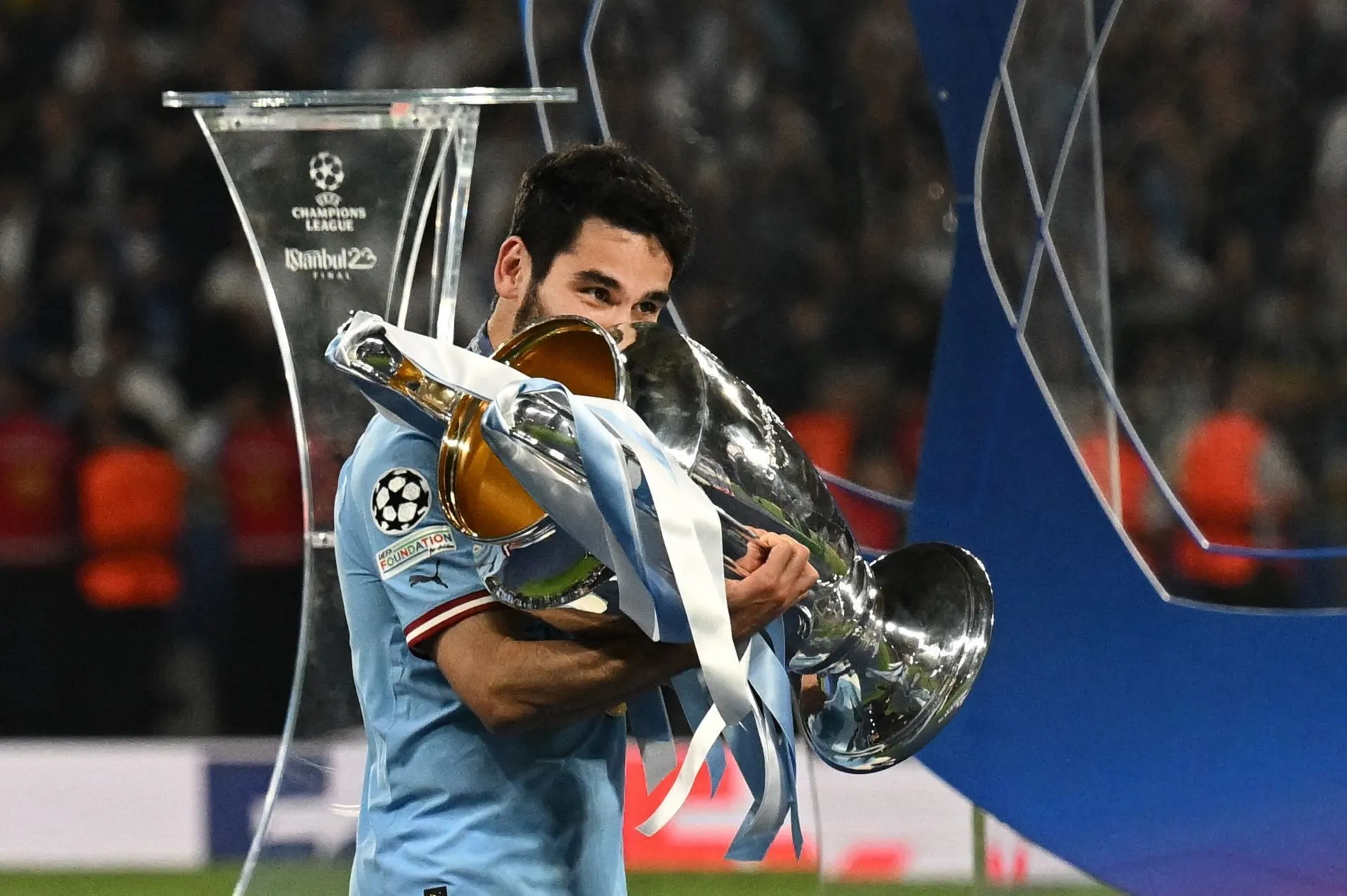 Barcelona to sign Gundogan on free transfer from Man City