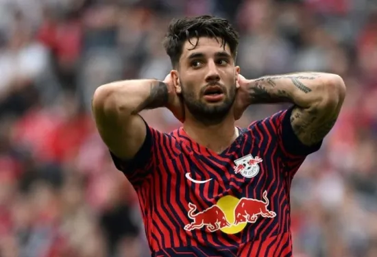 Liverpool confident of winning €70m transfer race for RB Leipzig midfielder Dominik Szoboszlai as Newcastle drop out of the running