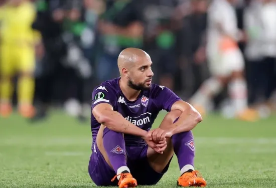 Amrabat says farewell to Fiorentina