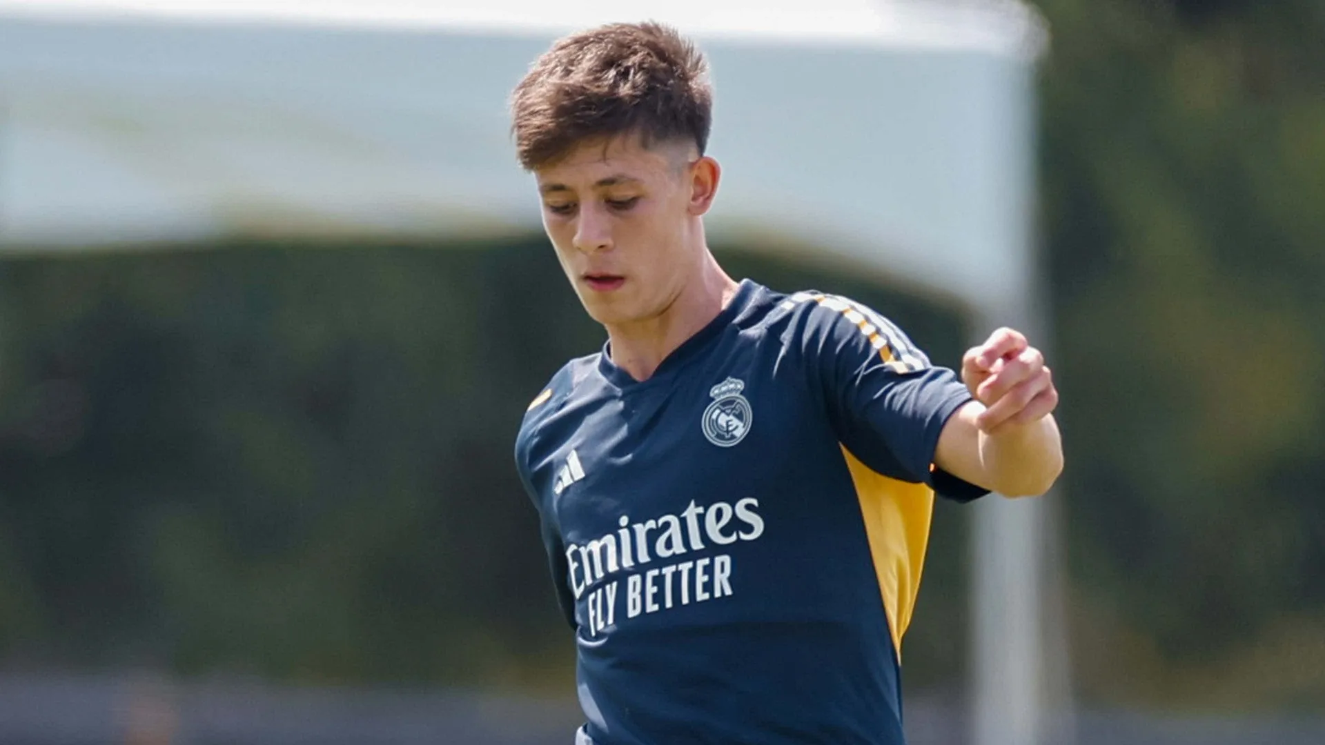 A big blow for Arda Guler! Real Madrid confirm new signing sent home from US tour after suffering knee injury