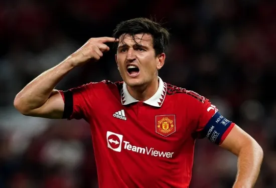 Erik ten Hag offers update on Harry Maguire's future at Man Utd amid West Ham interest