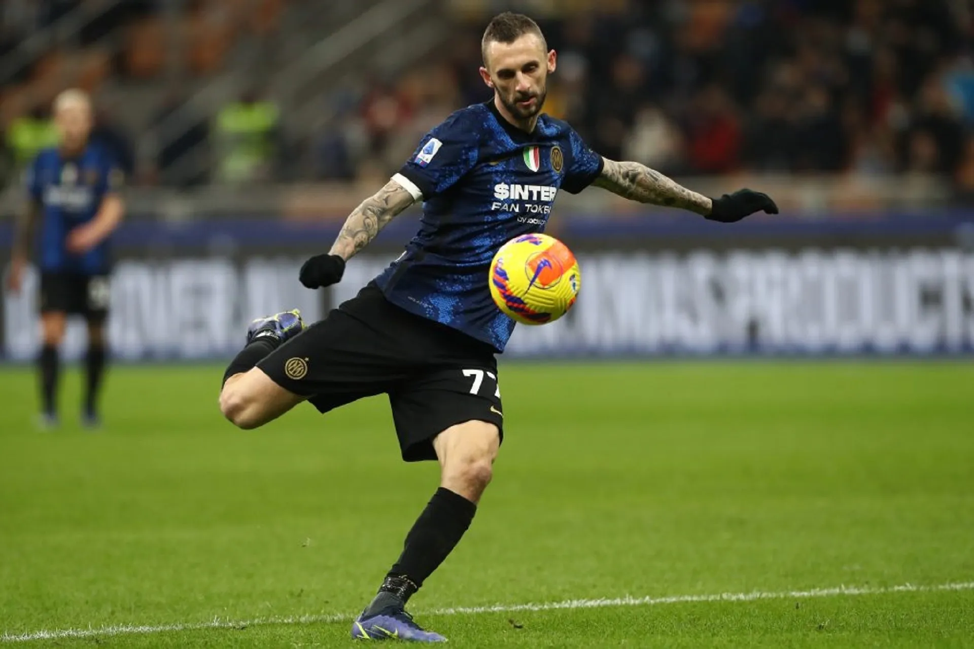 Inter midfielder Brozovic signs Al-Nassr contract