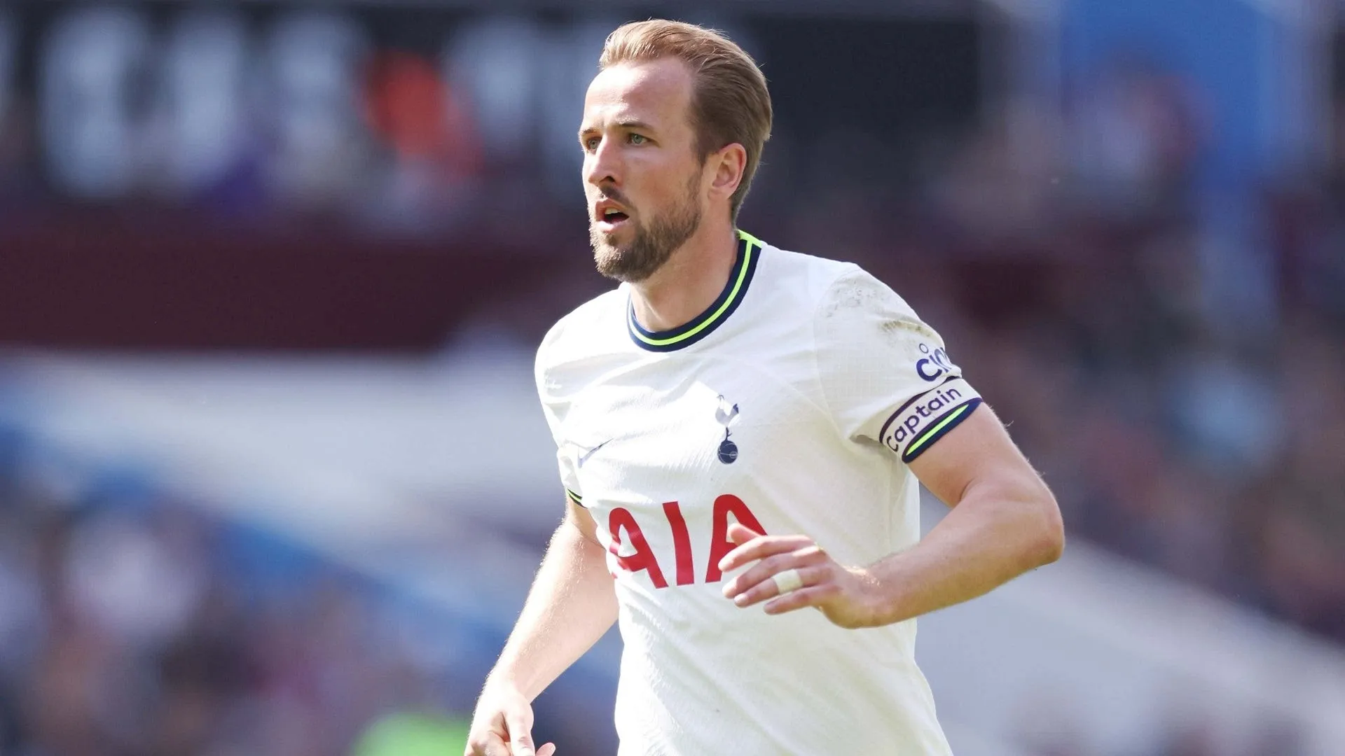 Bayern Munich aren't giving up on Harry Kane! Bundesliga champions to make improved offer for £100m-rated Tottenham star