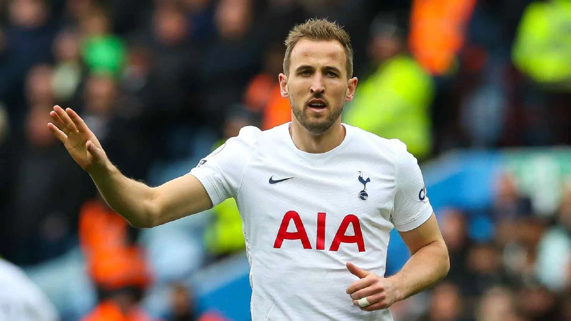 Will Bayern Munich make a second bid for Tottenham striker Harry Kane after seeing €70m offer rejected? Transfer plan revealed