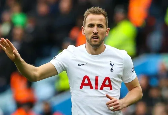 Will Bayern Munich make a second bid for Tottenham striker Harry Kane after seeing €70m offer rejected? Transfer plan revealed