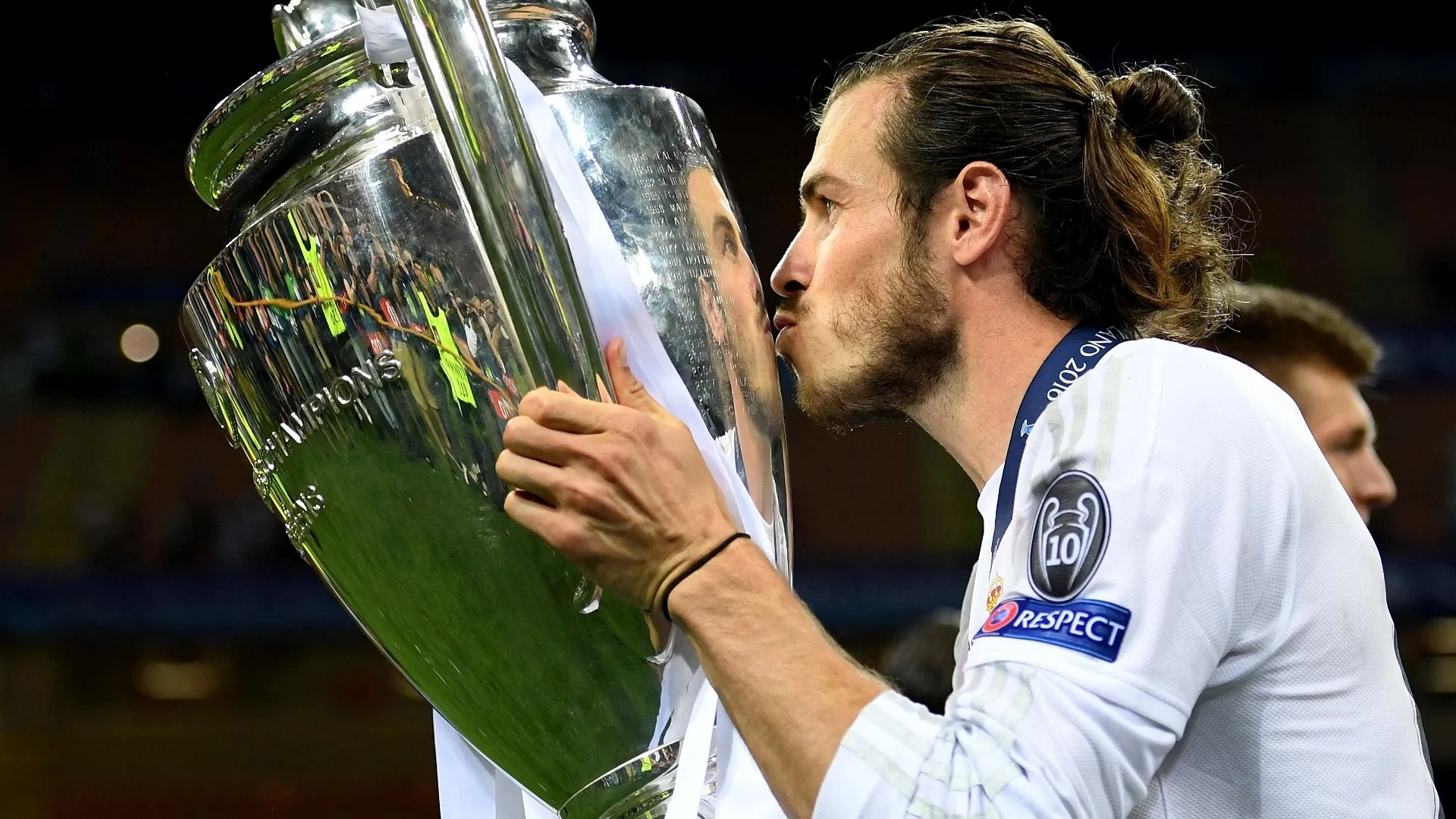 Former Real Madrid star Gareth Bale reveals the toughest right-back he played against and explains why he retired at 33