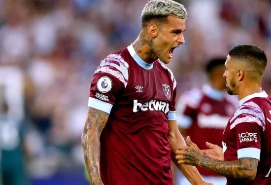 Two social media hints emerge after Roma target Scamacca dropped for West Ham friendly