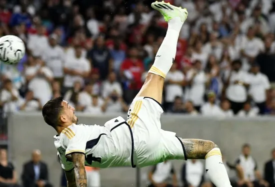 WATCH: Joselu beats Andre Onana with outrageous overhead kick to seal Real Madrid's win over Man Utd