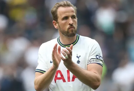 Harry Kane to Bayern Munich 'not worth talking about', insists Thomas Muller