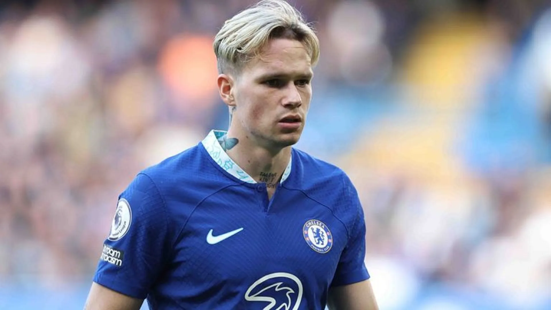 Chelsea's Mkyhailo Mudryk snaps back at fan on Instagram with sarcastic Ballon d'Or comment after 'learn to make 360 turns' jibe