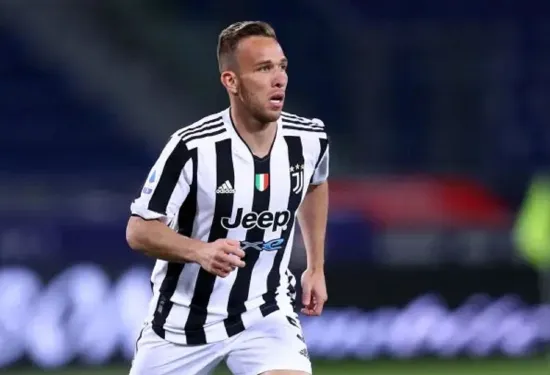 Why Arthur extended Juventus contract before joining Fiorentina on loan