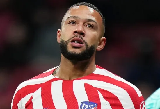 WATCH: Memphis Depay gets sharp with Brandon Marshall! Atletico Madrid forward posts video of intense training session with former NFL star