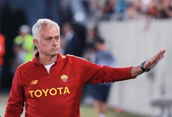 Jose Mourinho reveals why he'll enjoy latest touchline ban as Roma boss & reacts to Paulo Dybala transfer talk