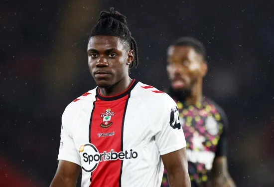 Another midfielder picks Chelsea over Liverpool! Romeo Lavia wants to join Blues as £50m transfer from Southampton nears