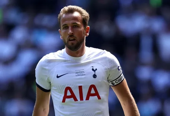 They just won't give up! Bayern prepare fourth Harry Kane bid worth €110m despite striker leaning towards Tottenham stay