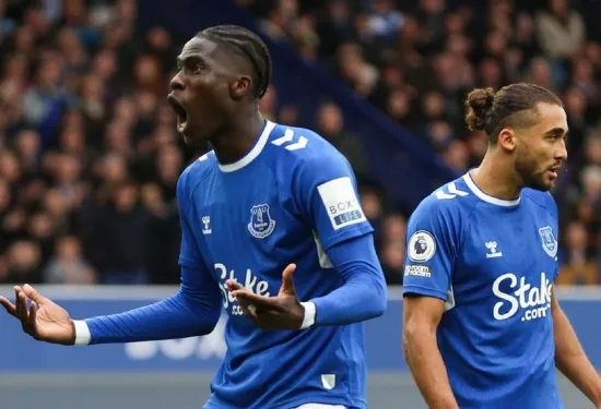 'It's like buying Fellaini again' - Man Utd warned off Amadou Onana transfer as Rio Ferdinand insists Sofyan Amrabat is 'much better' than Everton midfielder