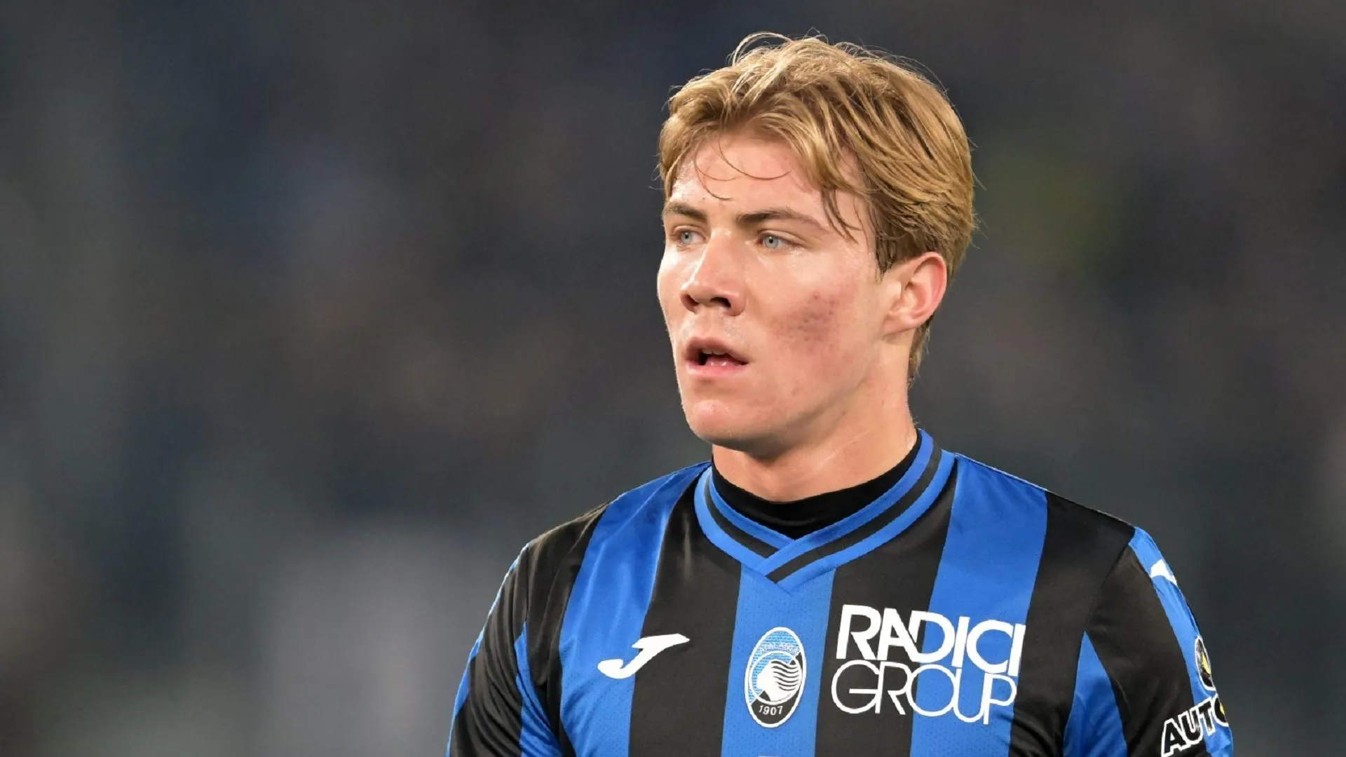 Rasmus Hojlund pencilled in for Man Utd medical ahead of £73m transfer from Atalanta - with Danish striker set to sign five-year deal