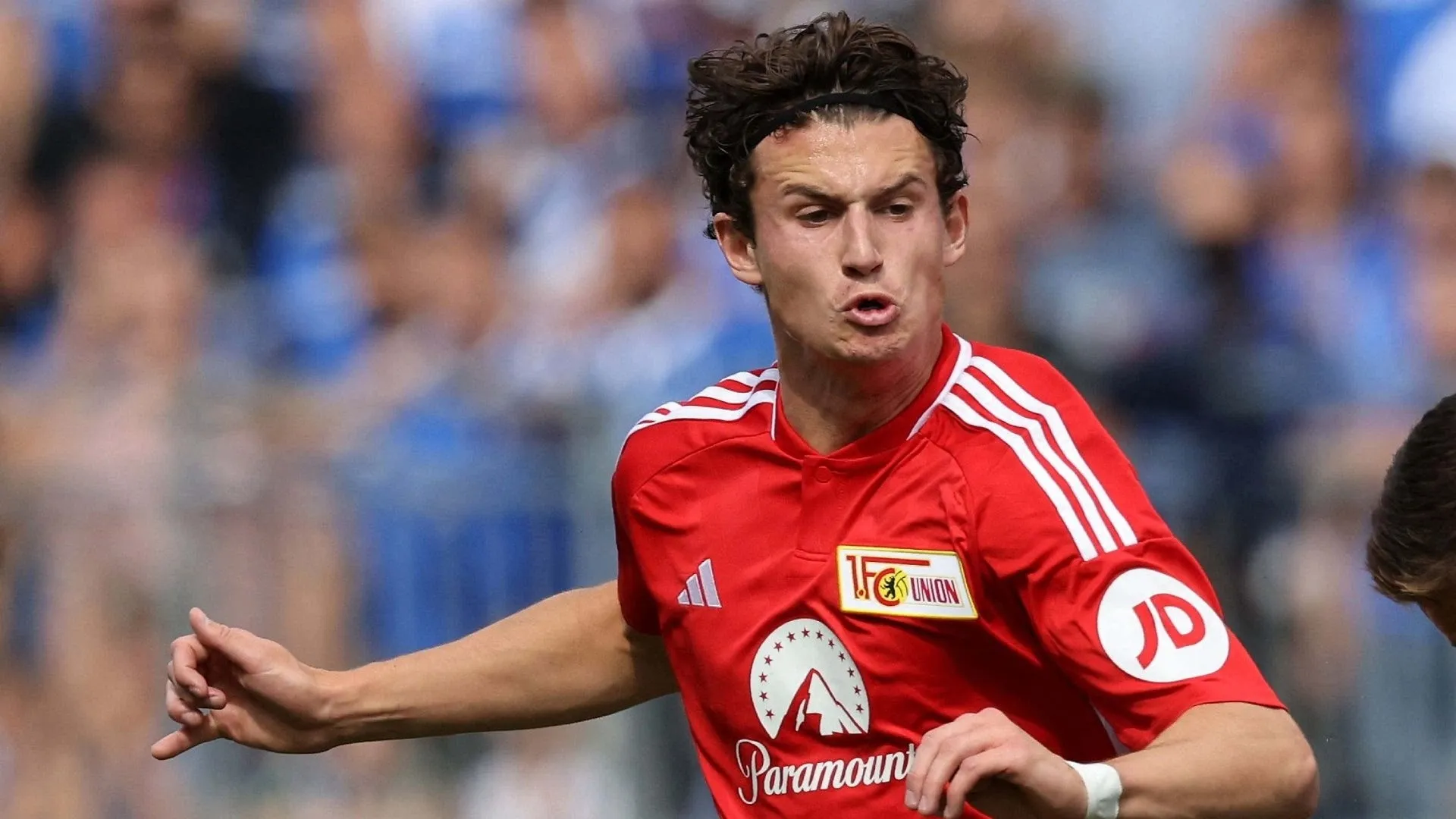 Brenden Aaronson sent off! USMNT star shown two yellow cards after 20 minutes in Union Berlin match against Darmstadt