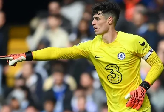 'We wanted to unveil a new goalkeeper!' - Bayern CEO confirms failed bid to sign Kepa Arrizabalaga as Chelsea man picks Real Madrid