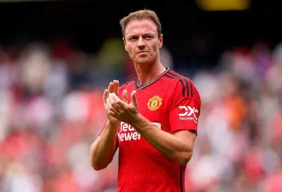 Jonny Evans stays! Man Utd set to hand defender one-year contract in fresh blow for Harry Maguire