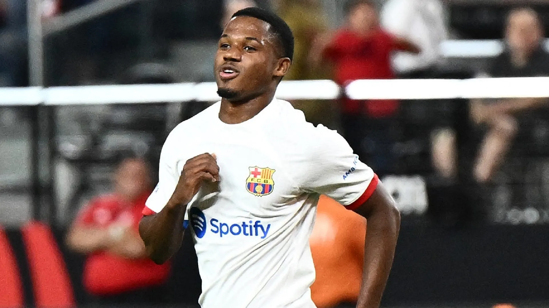 WATCH: Ansu Fati thunderbolt! Barcelona forward scores stunning winner against AC Milan after blocking out transfer noise