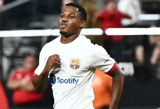 WATCH: Ansu Fati thunderbolt! Barcelona forward scores stunning winner against AC Milan after blocking out transfer noise