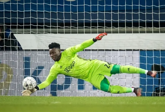 Embarrassment for Andre Onana! Man Utd goalkeeper beaten from halfway line on home debut