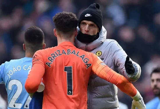 Thomas Tuchel eyes Kepa Arrizabalaga reunion! Bayern Munich open transfer talks with Chelsea goalkeeper as Manuel Neuer faces several more weeks on the sidelines