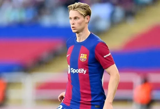 Huge Barcelona blow! Frenkie de Jong could be out until November after limping out of comeback win over Celta Vigo