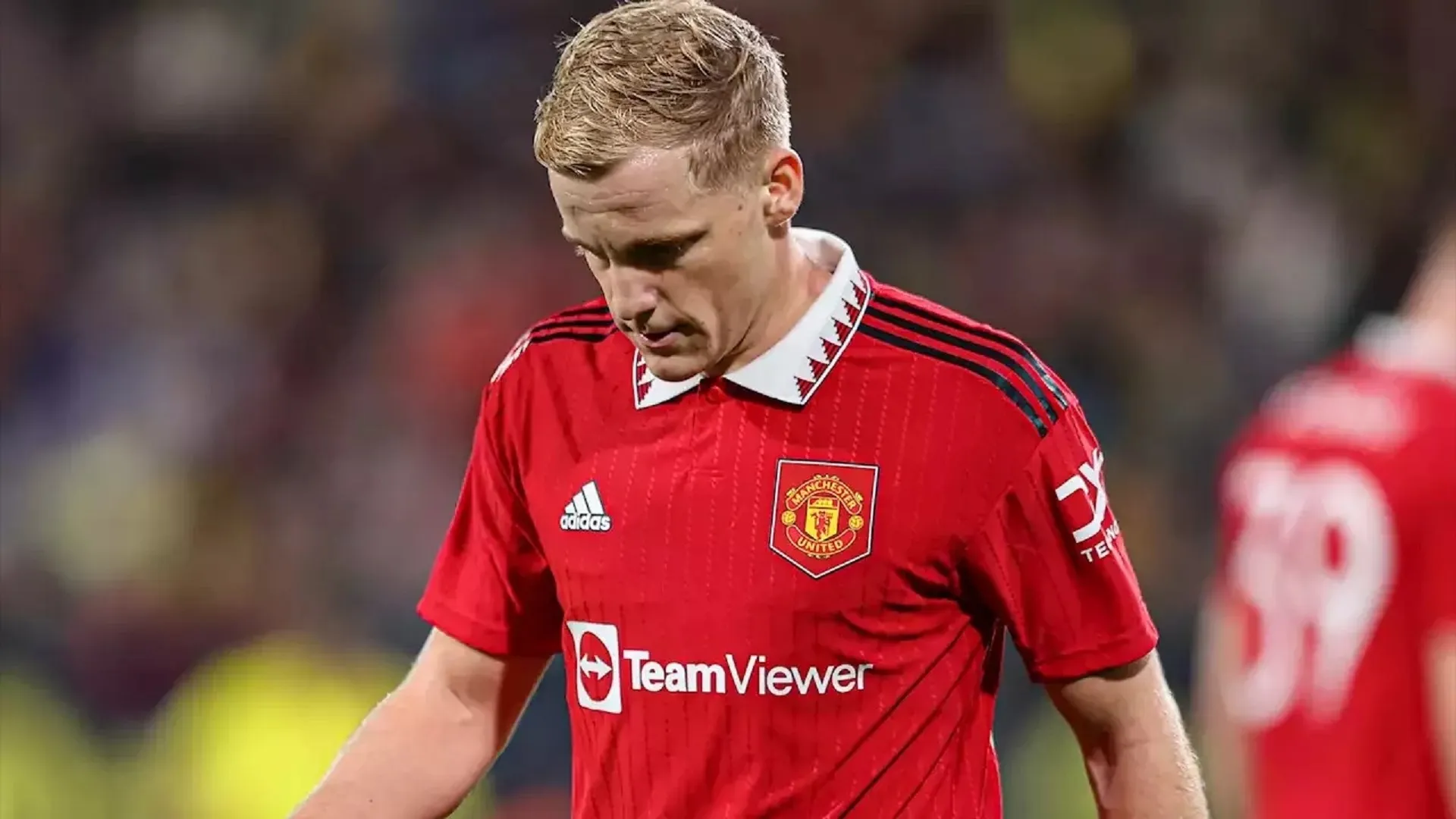 Surely Donny van de Beek will finally leave Man Utd in January?! Villarreal weighing up winter move for out-of-favour midfielder