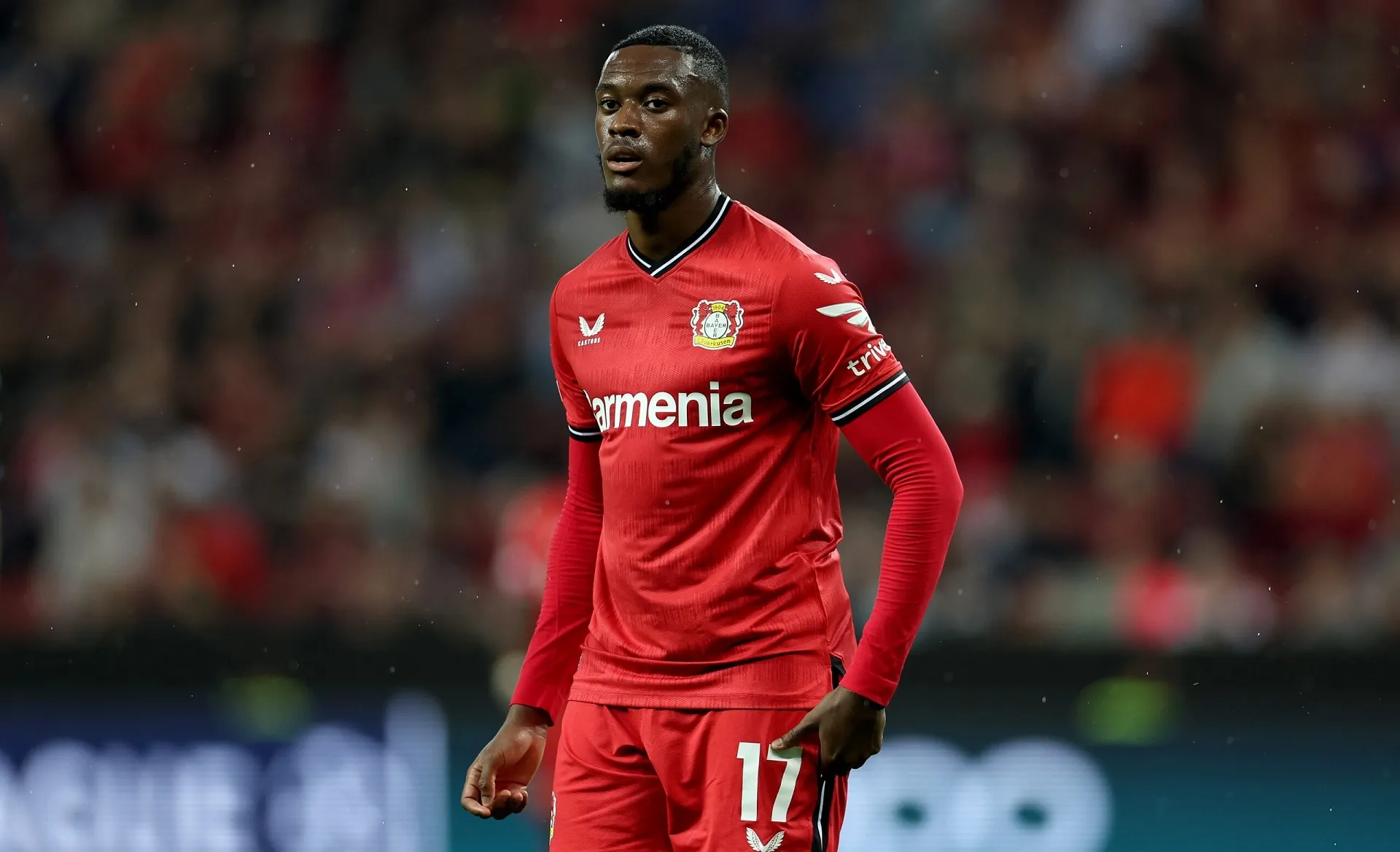 Ex-Chelsea man Callum Hudson-Odoi marks his Nottingham Forest debut with a screamer!