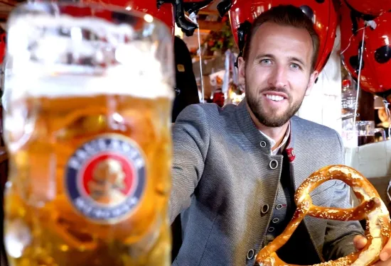 Bayern Munich hat-trick hero Harry Kane enjoys giant beer & pretzel at Oktoberfest as Tottenham take in first North London derby without him