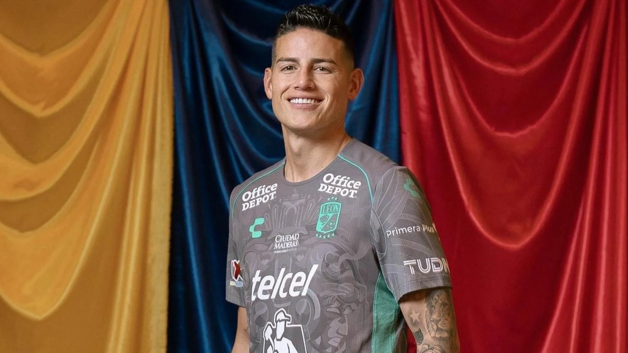 James Rodriguez Gabung ke Klub Meksiko Leon Setelah Dipecat Vallecano