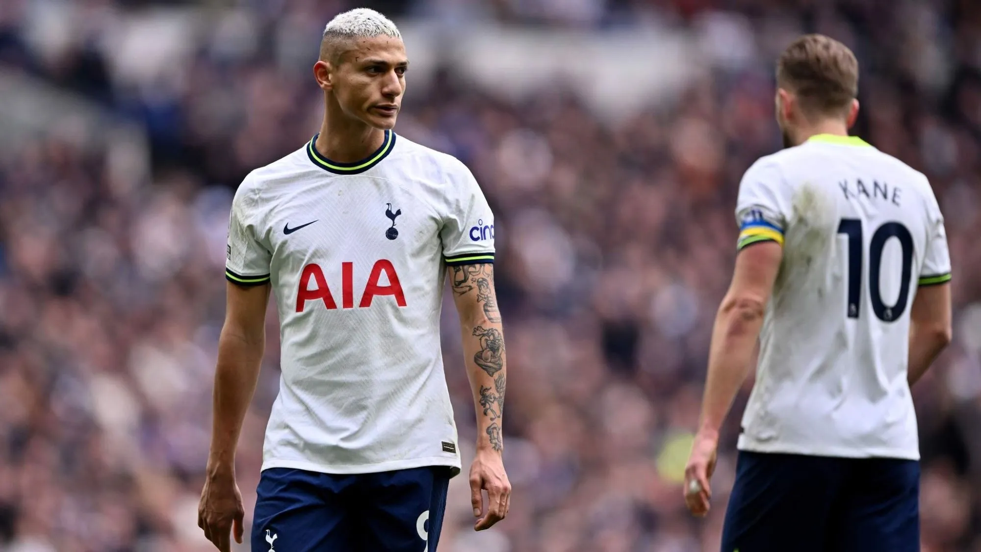 Tottenham Hotspur Struggles Without Harry Kane: Narrow Win Over Chelsea