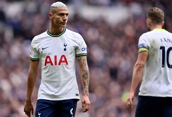 Tottenham Hotspur Struggles Without Harry Kane: Narrow Win Over Chelsea