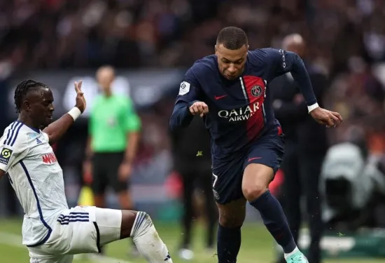 PSG Heat Up Ligue 1 Top Table: Mbappé Shows His Magic Again